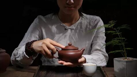 茶香四溢，一夜不眠的良药